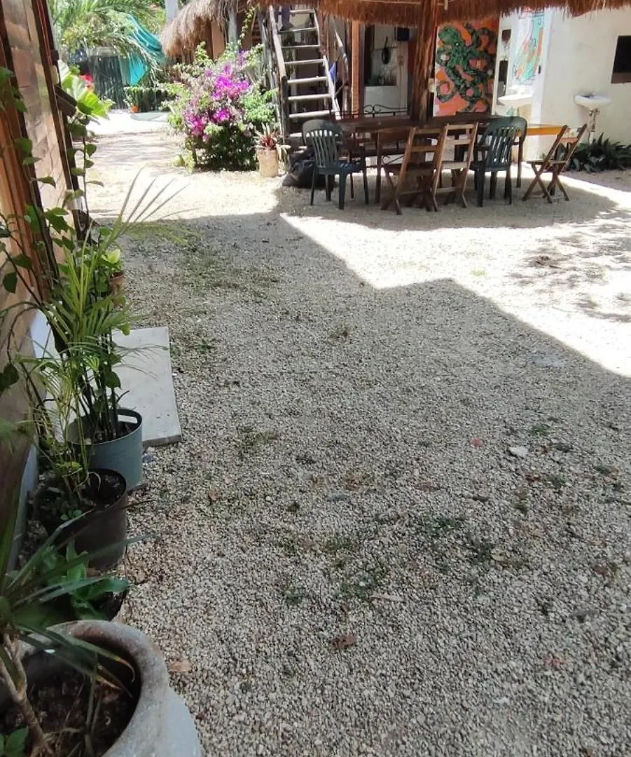 Guest house Hostel Ximbal Bacalar